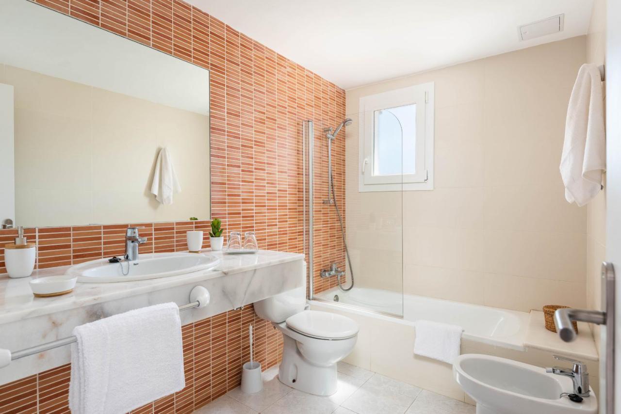 Rimar 4, 2 Bedroom Apartment, Cap D'Artrutx Cala'N Bosch  Exterior foto
